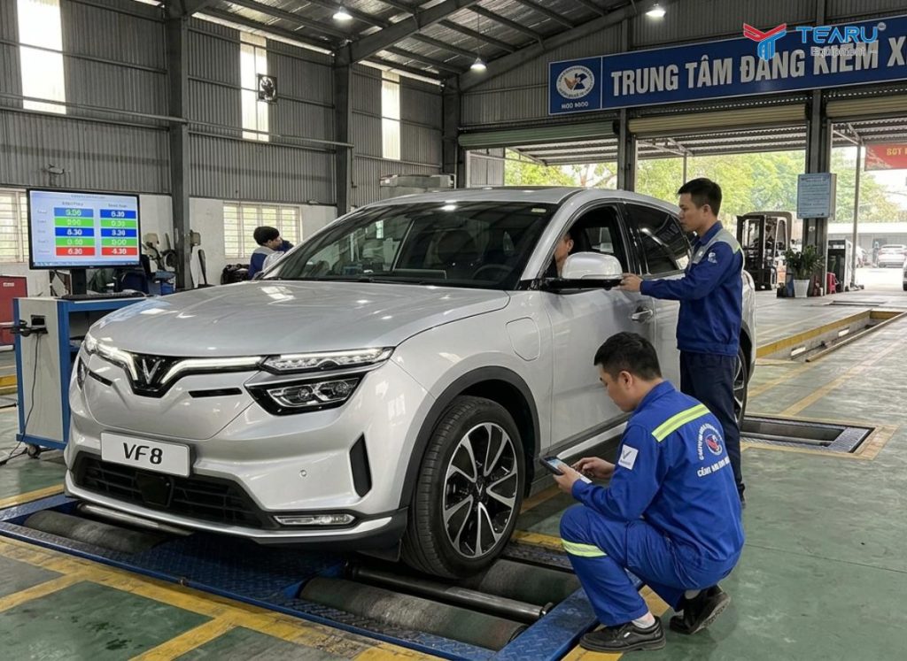 Quy Trình Đăng Kiểm Ô Tô Điện Tại Việt Nam: Thủ Tục & Chi Phí Chi Tiết 4 Chi phí đăng kiểm xe điện thường rơi vào khoảng: 700.000 – 2.000.000 VNĐ tùy từng loại xe.