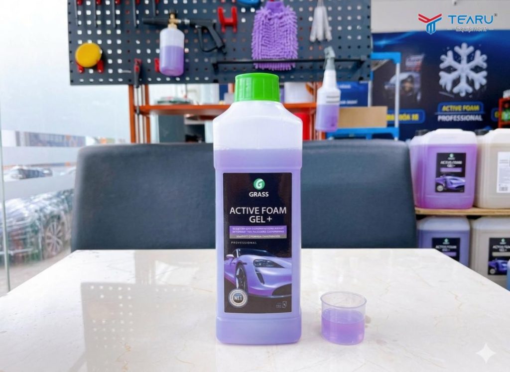 Bí Quyết Giữ Xe Khách Luôn Sạch Lâu Sau Khi Rửa Hiệu Quả Nhất 2026 2 Một trong những dung dịch không chạm được nhiều người tin dùng là Grass Active foam gel+