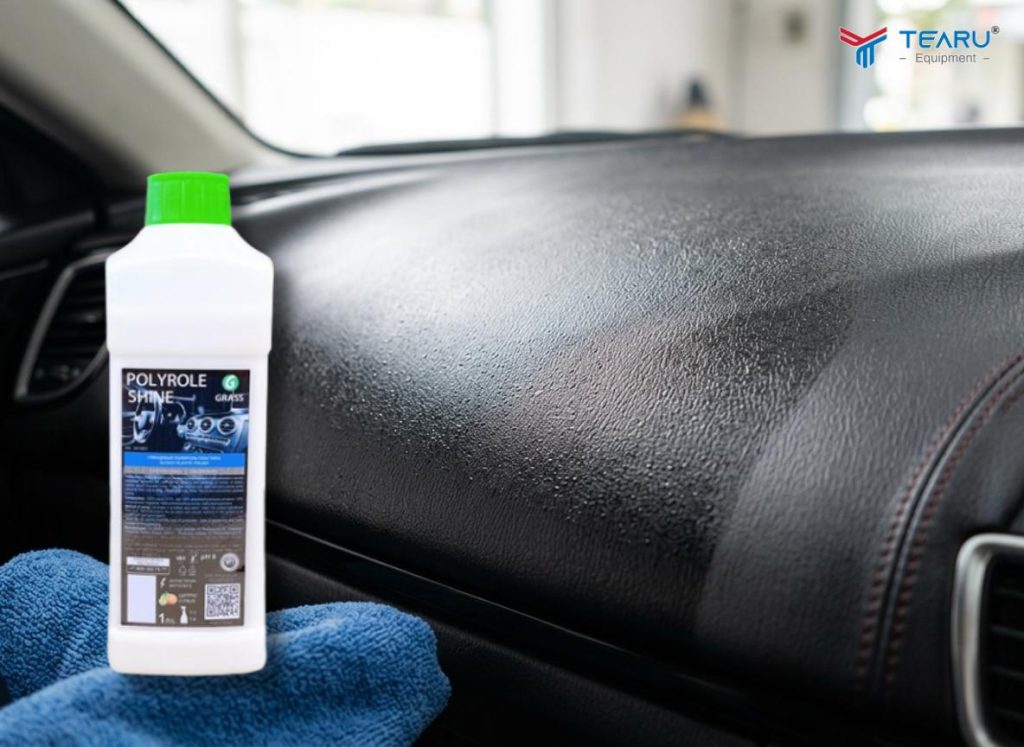 Cách Bảo Quản Các Chi Tiết Nhựa Và Cao Su Trên Xe Không Bị Giòn Nứt 3 Grass Polyrole Shine không chỉ dưỡng nội thất trên nhựa, cao su, da... mà còn tạo độ bóng cho bề mặt