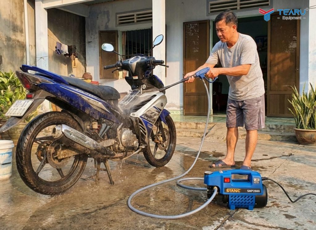 Mua Máy Rửa Xe Tại Huế Ở Đâu Uy Tín, Dùng Bền, Giá Rẻ Nhất? 5 Công ty Tearu còn cung cấp dòng máy xịt rửa gia đình nhỏ gọn tiện lợi