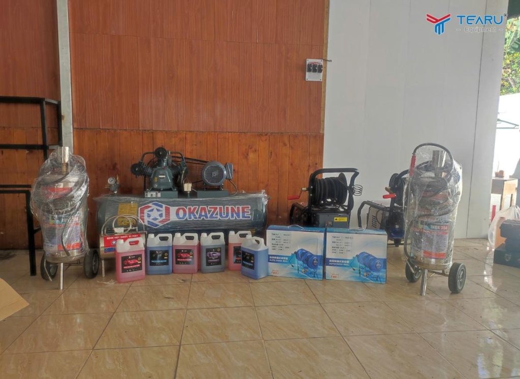 Lắp Đặt Tiệm Rửa Xe Máy Trọn Gói Tại TP.HCM – Tearu Dẫn Đầu Giải Pháp 2 Công ty Tearu cung cấp đầy đủ thiết bị, dụng cụ, dung dịch trọn gói chính hãng, uy tín