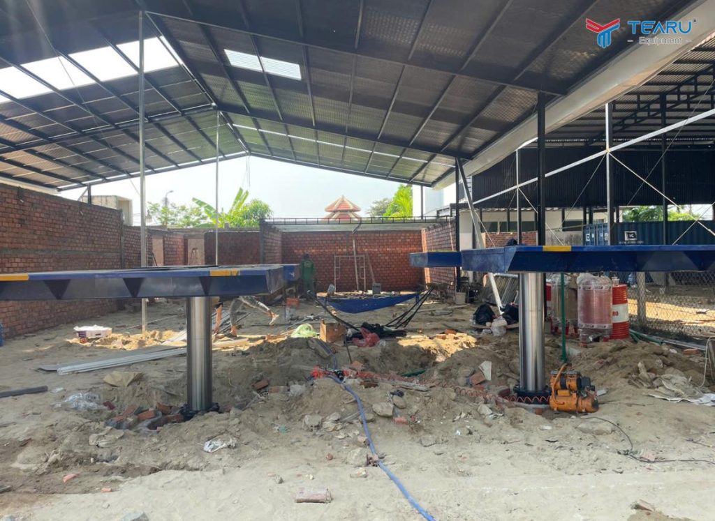 Nên Chọn Loại Nào? 3 Loại Cầu Nâng Ô Tô Phổ Biến Trong Garage 2 Cầu nâng 1 trụ là giải pháp tối ưu cho tiệm rửa xe