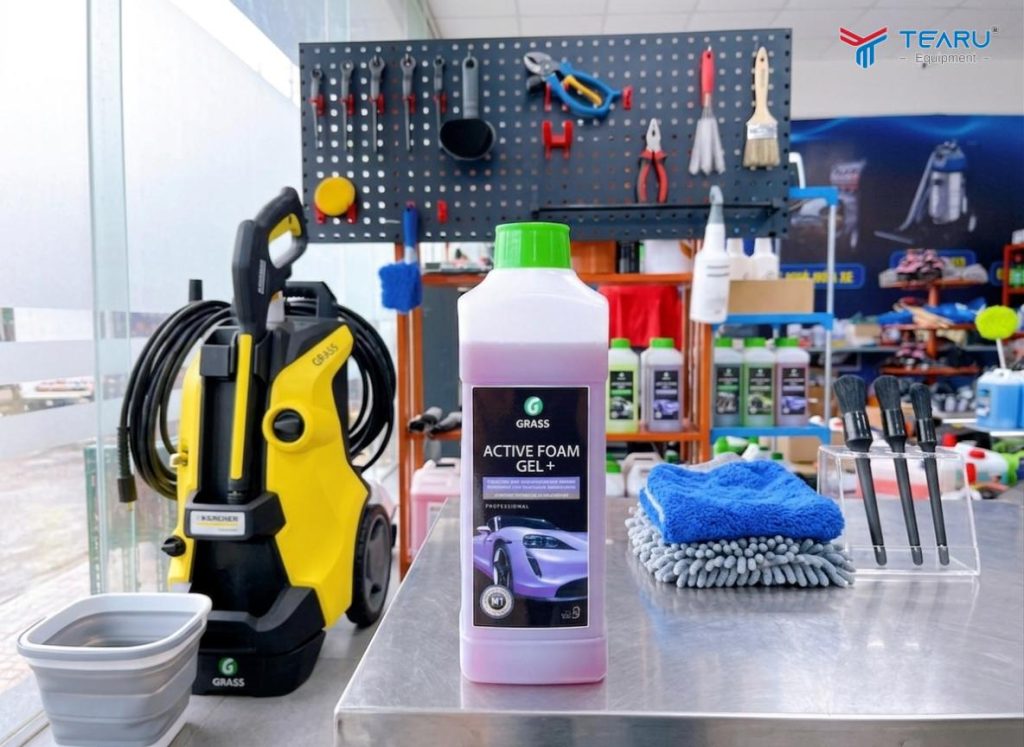 Dung Dịch Rửa Xe Ô Tô Điện Không Chạm: Giải Pháp Làm Sạch Thời Đại Mới 3 Dung dịch rửa xe không chạm Grass Active Foam Gel+ sử dụng được cho cả xe ô tô điện và tất cả các dòng xe ô tô xe máy khác