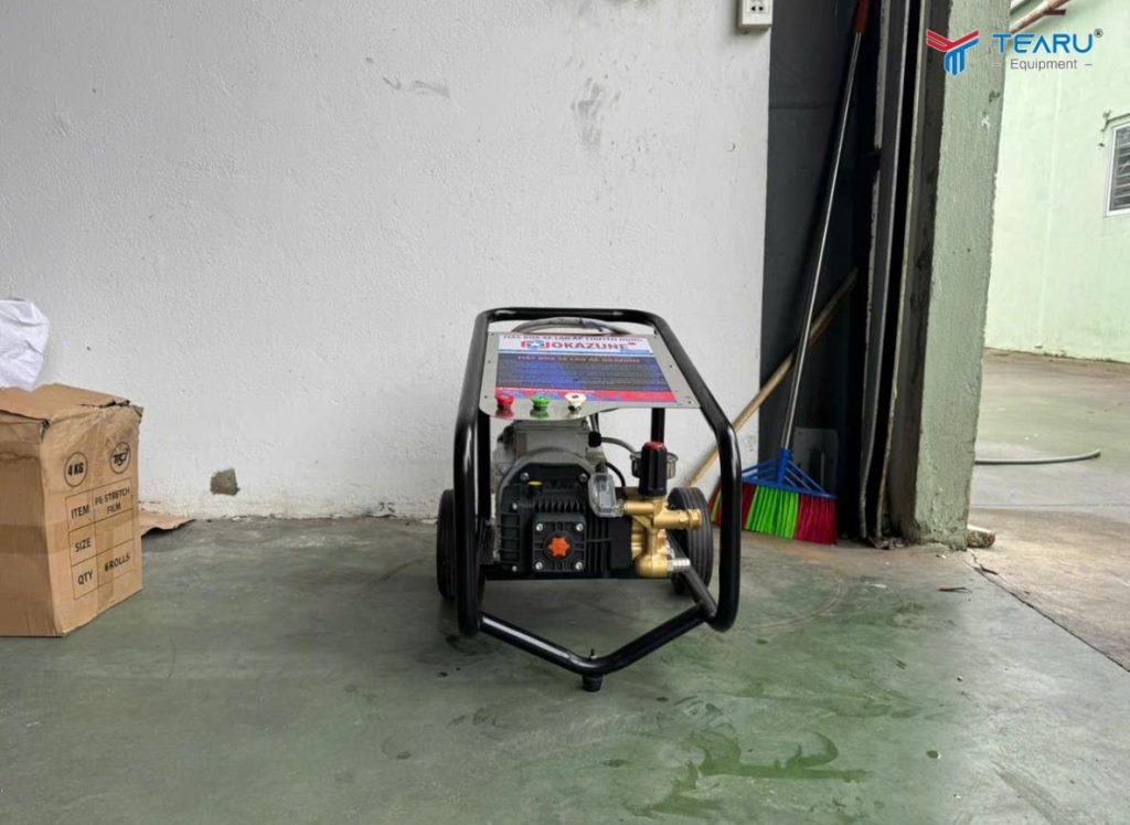 Mua Máy Rửa Xe Tại Quảng Bình Ở Đâu Giá Rẻ, Chính Hãng, Bảo Hành Dài Hạn? 4 Máy rửa xe okazune áp lực nước mạnh, bền bỉ, an toàn