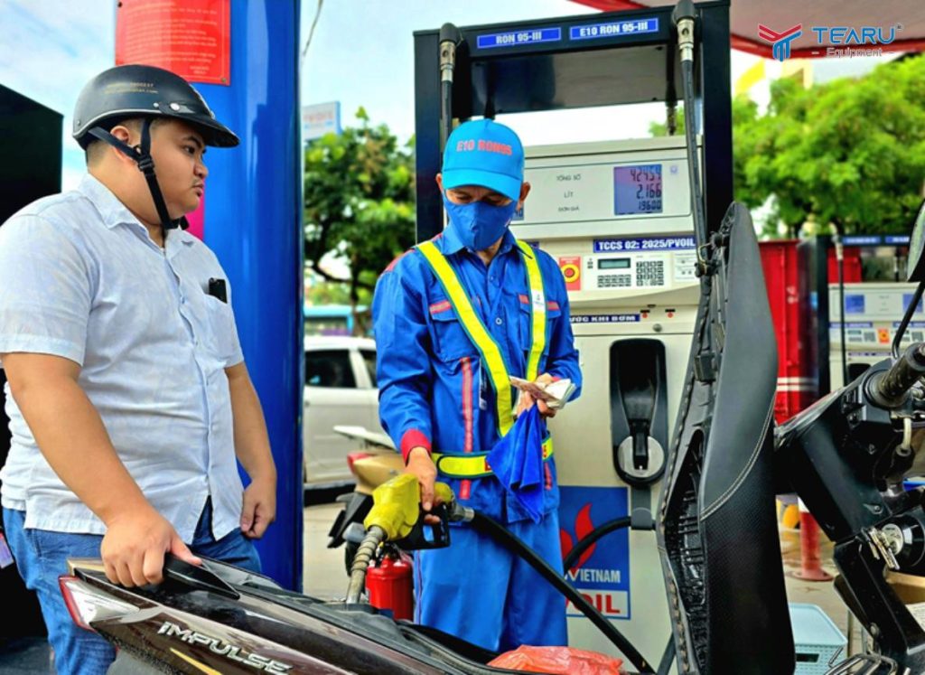 Người Dùng Phản Ánh Về Xăng Sinh Học E10 Sau Thời Gian Sử Dụng? 5 Đối với xe cũ nên thường xuyên kiểm tra hệ thống buồng đốt