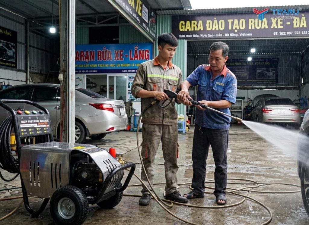 Người Trẻ Học Nghề Rửa Xe: Dễ Kiếm Tiền Hay Chỉ Là Nghề Tạm Thời? 4 Cần có tư duy ham học hỏi và cập nhật những dịch vụ xu hướng mới nhất cho khách hàng